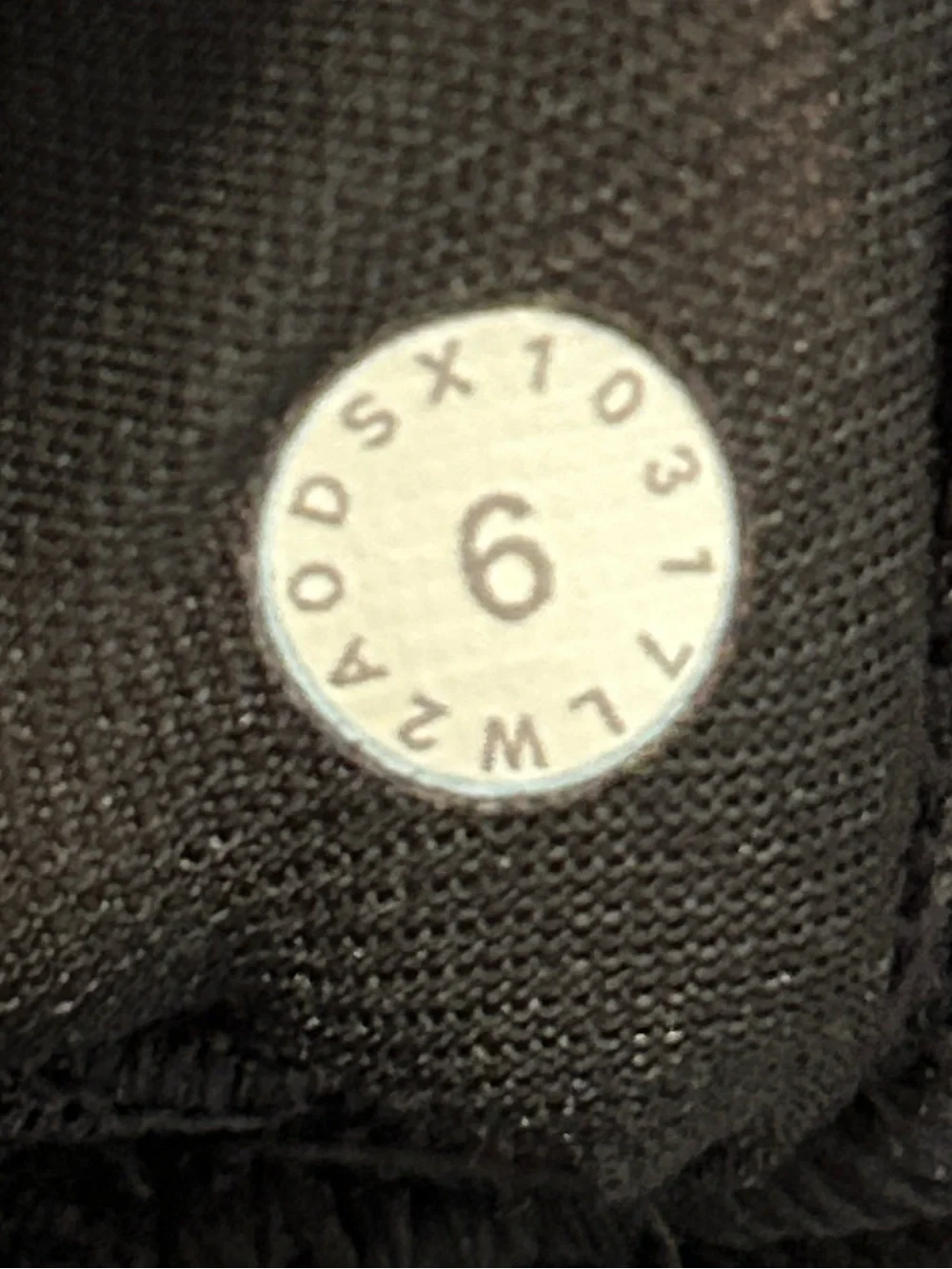 Lululemon Raise The Barre Bra Black Luxtreme Size 6